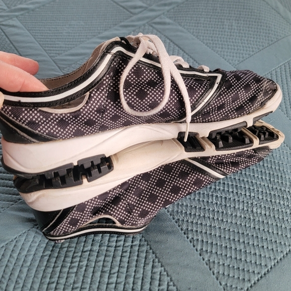 🔥5 FOR $25🔥Nike Women's Power Channel Golf Shoes Size 8M - Picture 5 of 8